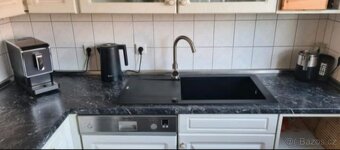 Venkovská kuchyně se spootřebiči Siemens, 4760 - 3