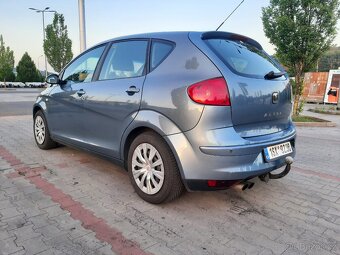 Seat Altea 2,0 Tdi 103 kw DSG Sport-Up (verze bez DPF) - 3