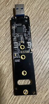 Adaptér pro SSD disky M.2 NVMe USB 3.1 - 3