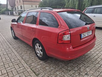 ŠKODA OCTAVIA COMBI 1.6TDI.77KW.R.V.2012 - 3