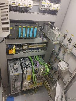 CNC bruska na otvory ČZ Strakonice BDU 250 B CNC - 3