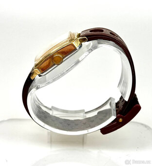 Hodinky UMF Ruhla Antimagnetic - 3