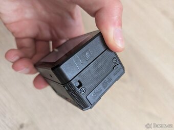 Lehká outdoorová kamera AEE MagiCam S71 - 3