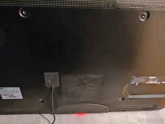 Televizor Samsung UE40B7000WW (40") Full HD - 3