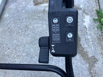 AKU sekačka s pojezdem Makita DLM462 - 3