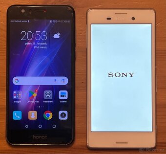 MOBILNÍ TELEFONY - 3