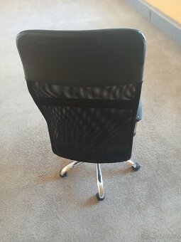 Prodám kancelářské křeslo. - 3