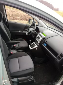 Mazda 5 - (5-7 míst ) - 3