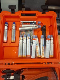 Hřebíkovačka Paslode - 3