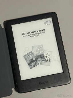 Čtečka knih Amazon Kindle 10. gen 4GB + obal 2 - 3