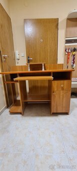 PC/psací stůl - 3