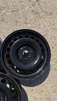 1x plechový disk 6.5Jx16 ET41 5x112 Superb 3,VW Passat - 3