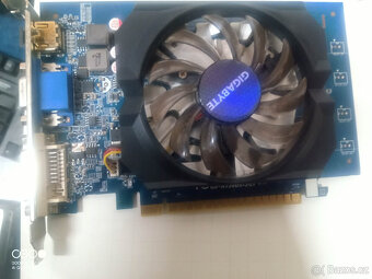 z.d MSI 760GM-P33, g.k. GIGABYTE GV-N730D5-2GI - 3