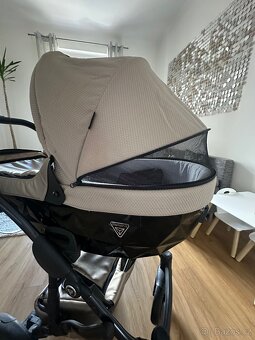 Kočárek Junama Diamond - 3