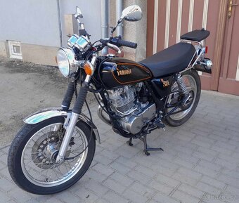 YAMAHA SR400 - 3