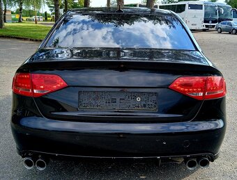 AUDI A4 2.0TDI,S-Line,XENON - 3