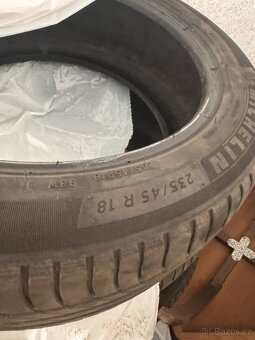 235/45/R18 LETNÍ - 3