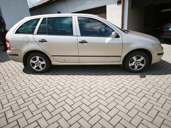 Škoda Fabia - 3