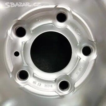 Dacia Duster 5x114,3 ET50 6,5Jx16 66,1 - sada 4ks - 3