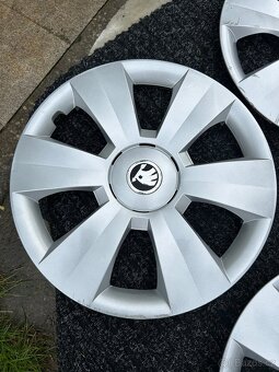 Poklice Škoda 15 - 3