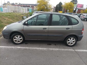 Renault Scénic - 3