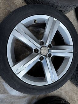 Sada kol 5 ks VW Passat B7 5x112 R17 235/45 R17 3AA601025E - 3