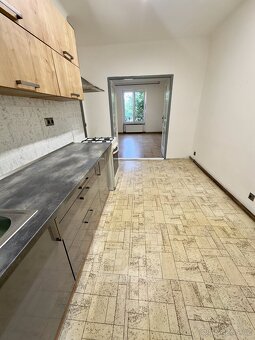 Pronájem bytu 2+1, 55 m2 se zahradou - Praha - Modřany - 3
