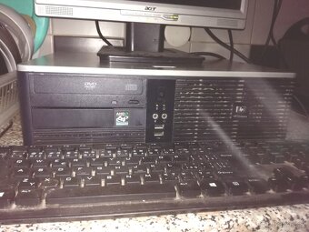 HP Compaq   kompletní počítačovou sestavu - 3