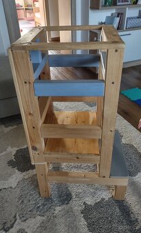Učící věž s magnetickou tabulí - 3