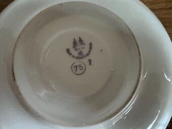 Porcelánové hrníčky s podšálky - 3