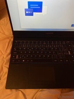 Lenovo Legion Y530-15ICH Černý Herní Notebook - 3