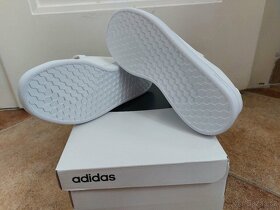 Adidas v. 35 (UK 2,5) nové - 3