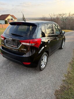 Hyundai ix20 1,4i - 3