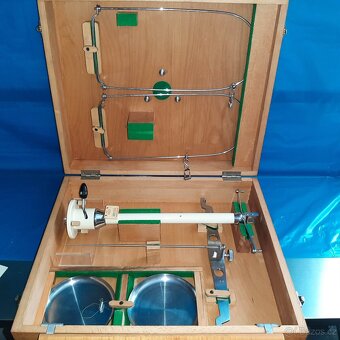 Staré/historické školní váhy v dřevěném obalu + sada závaží - 3