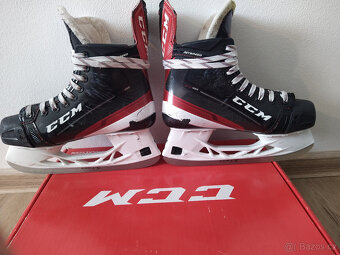 Prodám brusle CCM JetSpeed FT485 4.5/38 - 3