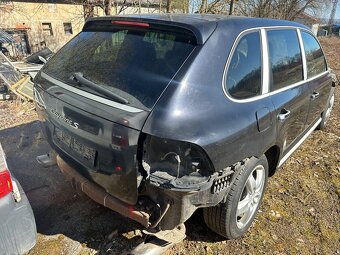 Dveře Porsche cayenne černá barva - 3