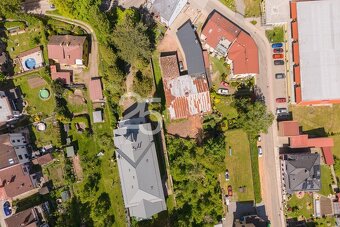 Prodej domu po rekonstrukci se dvěma bytovými jednotkami a z - 3