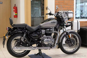 Royal Enfield Meteor 350 Aurora Black - 3