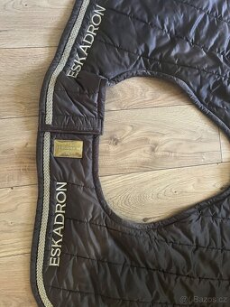 Bederní deka eskadron - 3