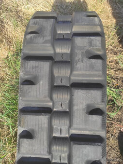 Pas Bobcat 300x84x46 zanovni 1X - 3