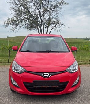Hyundai i20 1.25 16V 62KW/84PS R.V.10/2012 - 3