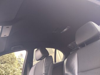 BMW E60 525I VÝMĚNA MOŽNÁ - 3