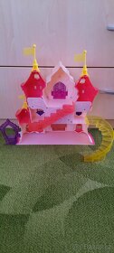 Hraci zámek pro princezny - 3