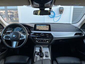 •BMW 530d xDrive LUXURY, HEAD-UP, PANORAMA, TAŽNÉ• - 3