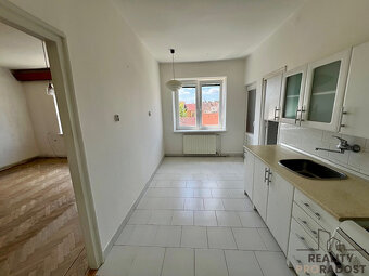 Prodej bytu 3+1 s balkonem, Hodonín, Byt 3+1+balkon v Hodoní - 3