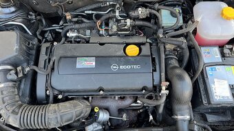 Opel Astra H caravan - 3