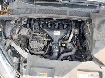 Ford galaxy - 3