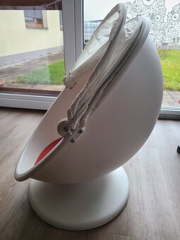 Otočné křesílko IKEA - 3