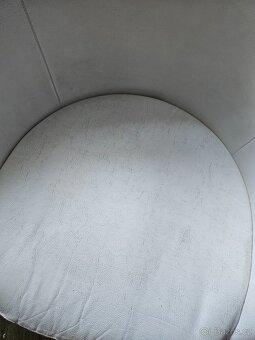 PRODÁM PRACOVNÍ ŽIDLI IKEA SKRUVSTA (IDGULT BÍLÁ) UMĚLÁ KŮŽE - 3
