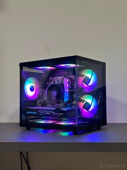 CENA ZA VŠE: PC Ryzen 5 / RX570 / 16GB SSD+HDD + monitor - 3